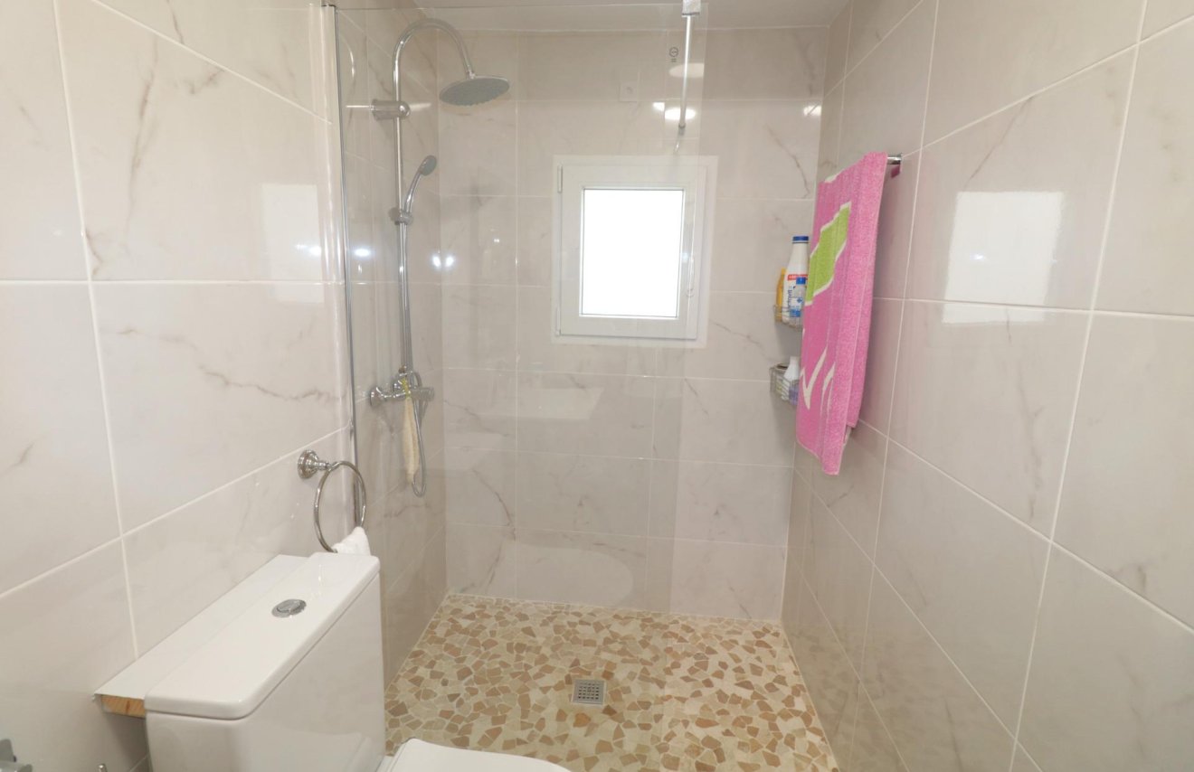 Resale - Townhouse - Torrevieja - Playa de los Naufragos