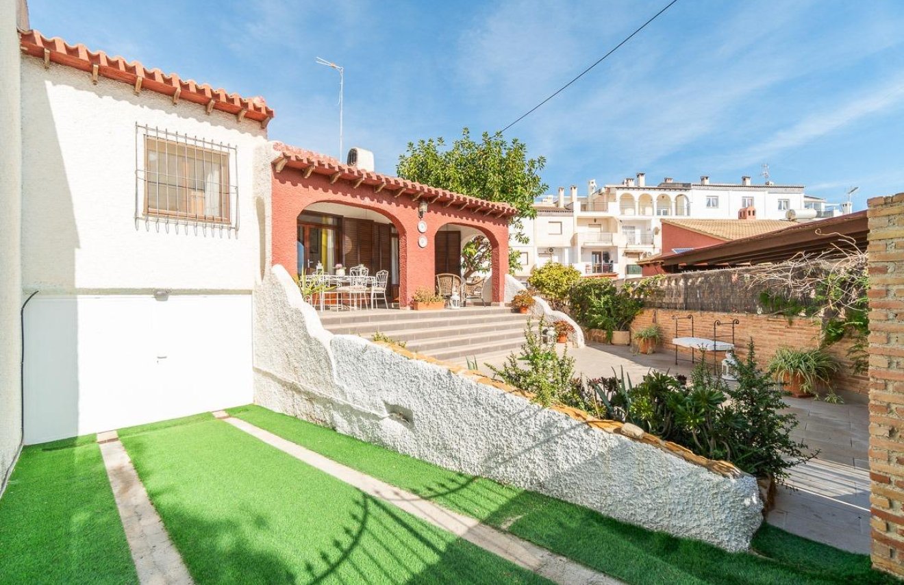 Reventa - Chalet - Orihuela Costa - Punta Prima