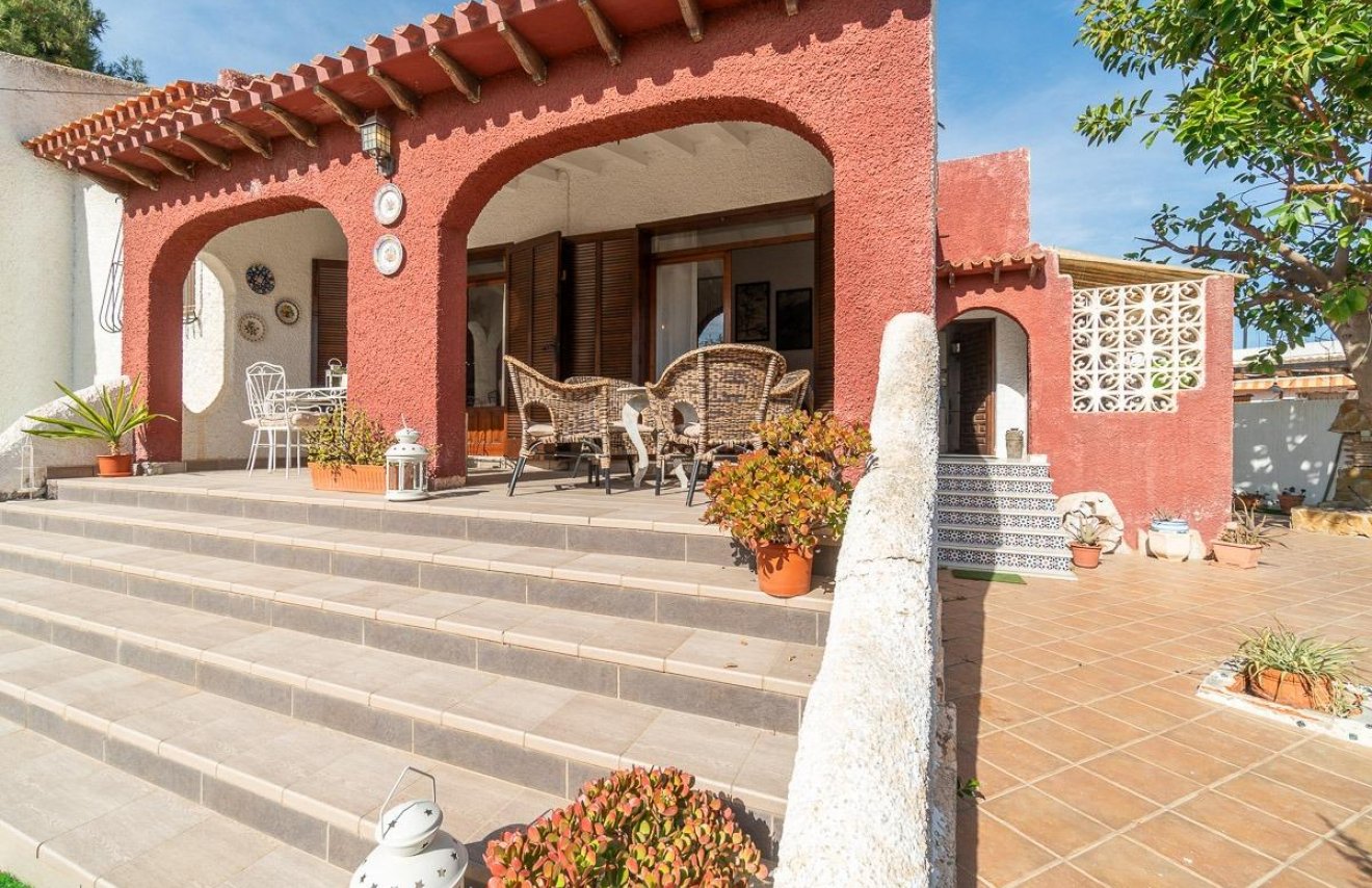 Reventa - Chalet - Orihuela Costa - Punta Prima