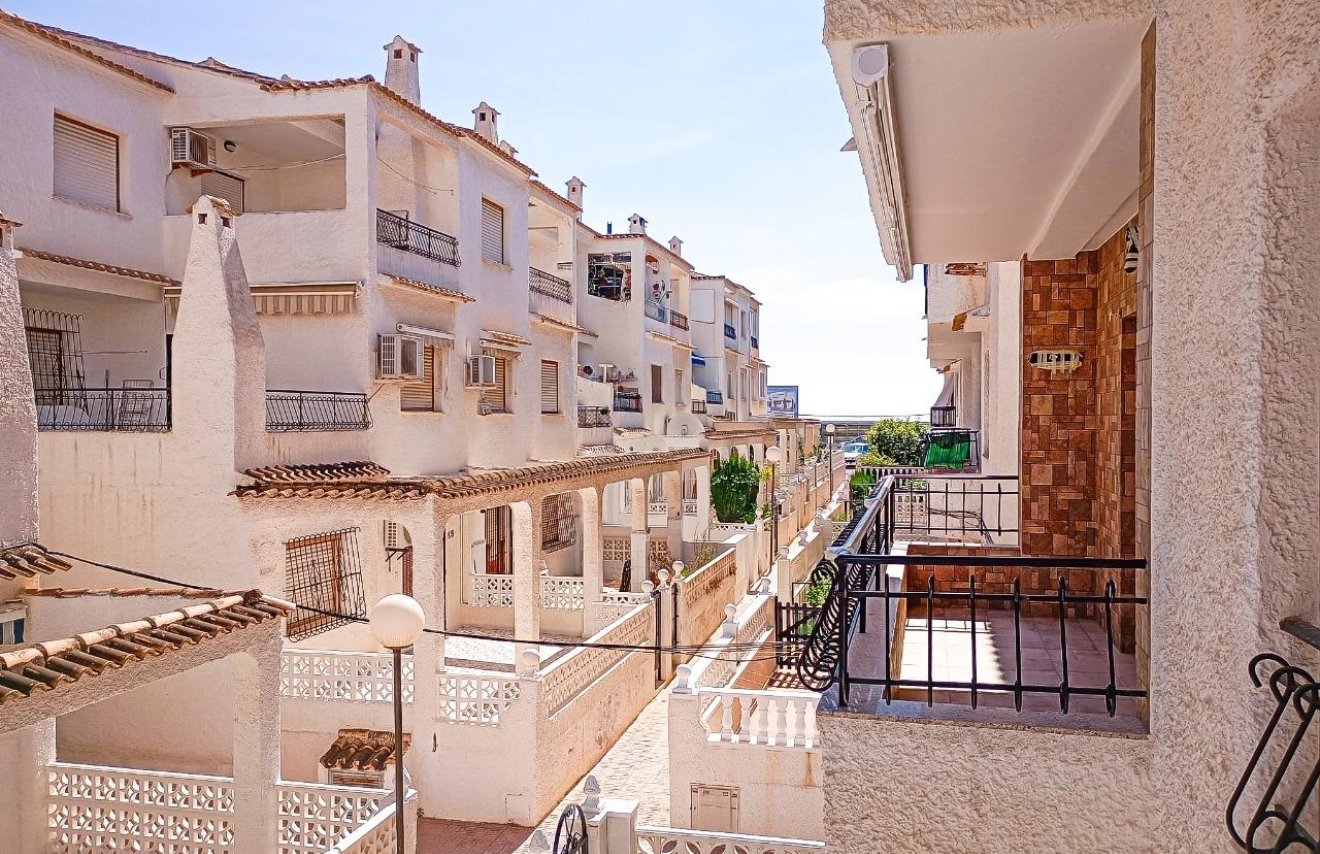 Reventa - Apartamento - Torrevieja - Playa de los Naufragos