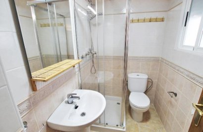 Resale - Apartamento - Guardamar del Segura - CENTRO