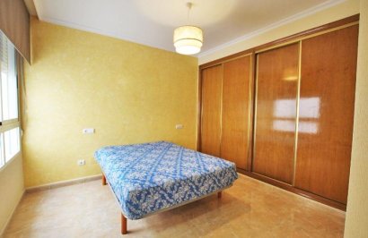 Resale - Apartamento - Guardamar del Segura - CENTRO