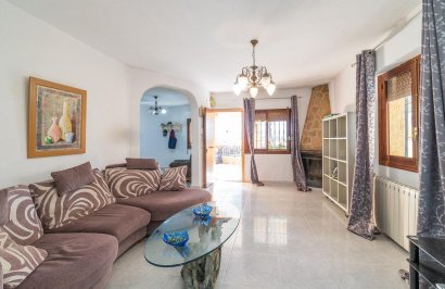 Resale - Chalet - Orihuela Costa - Villamartín