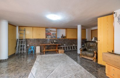 Resale - Chalet - Orihuela Costa - Villamartín