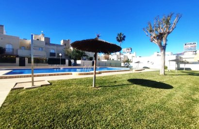 Reventa - Bungalow Planta Alta - Torrevieja - Doña ines