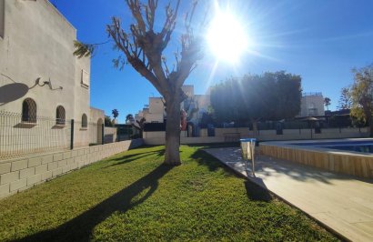 Reventa - Bungalow Planta Alta - Torrevieja - Doña ines