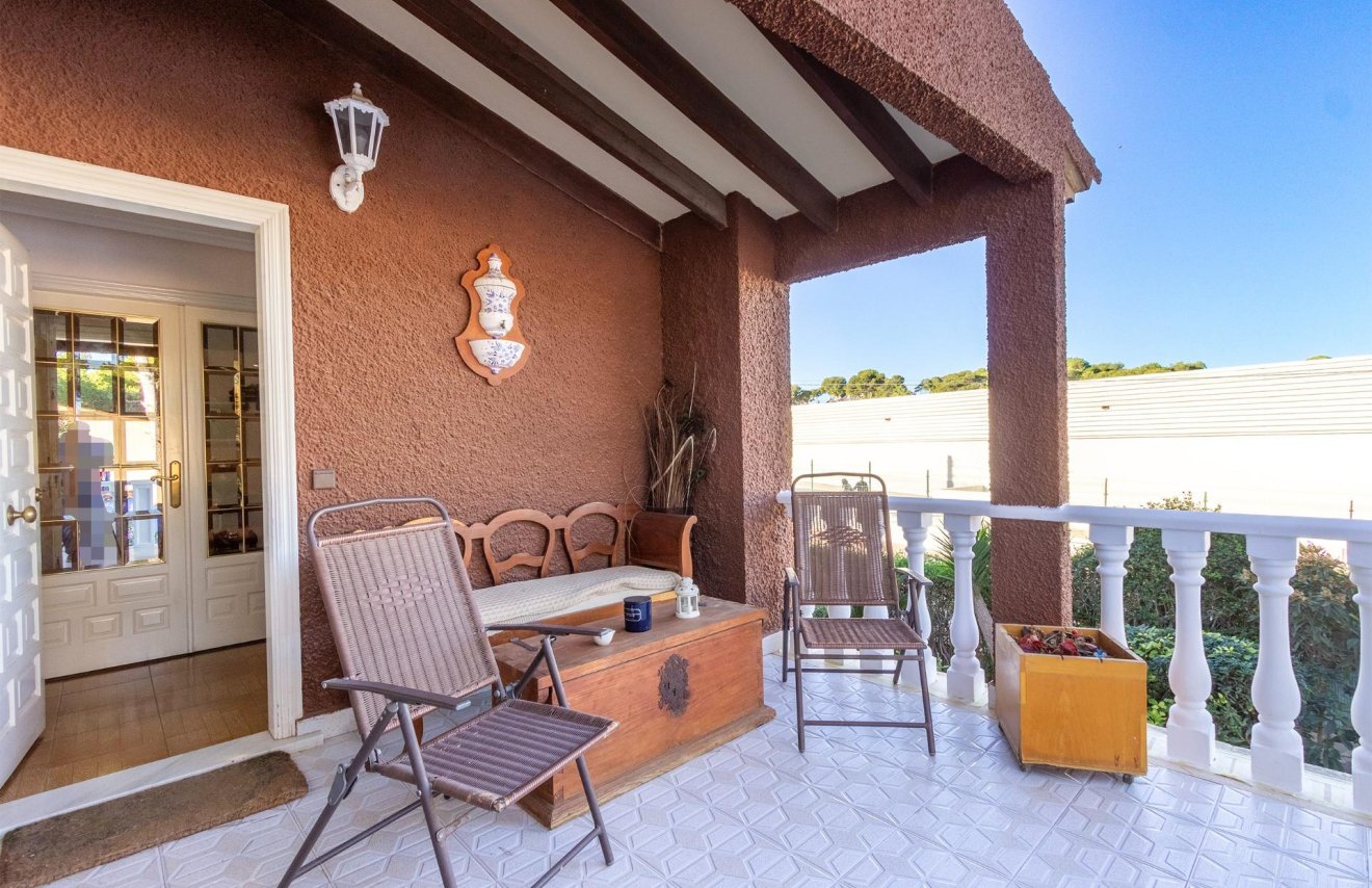 Resale - Villa - Torrevieja - Los balcones