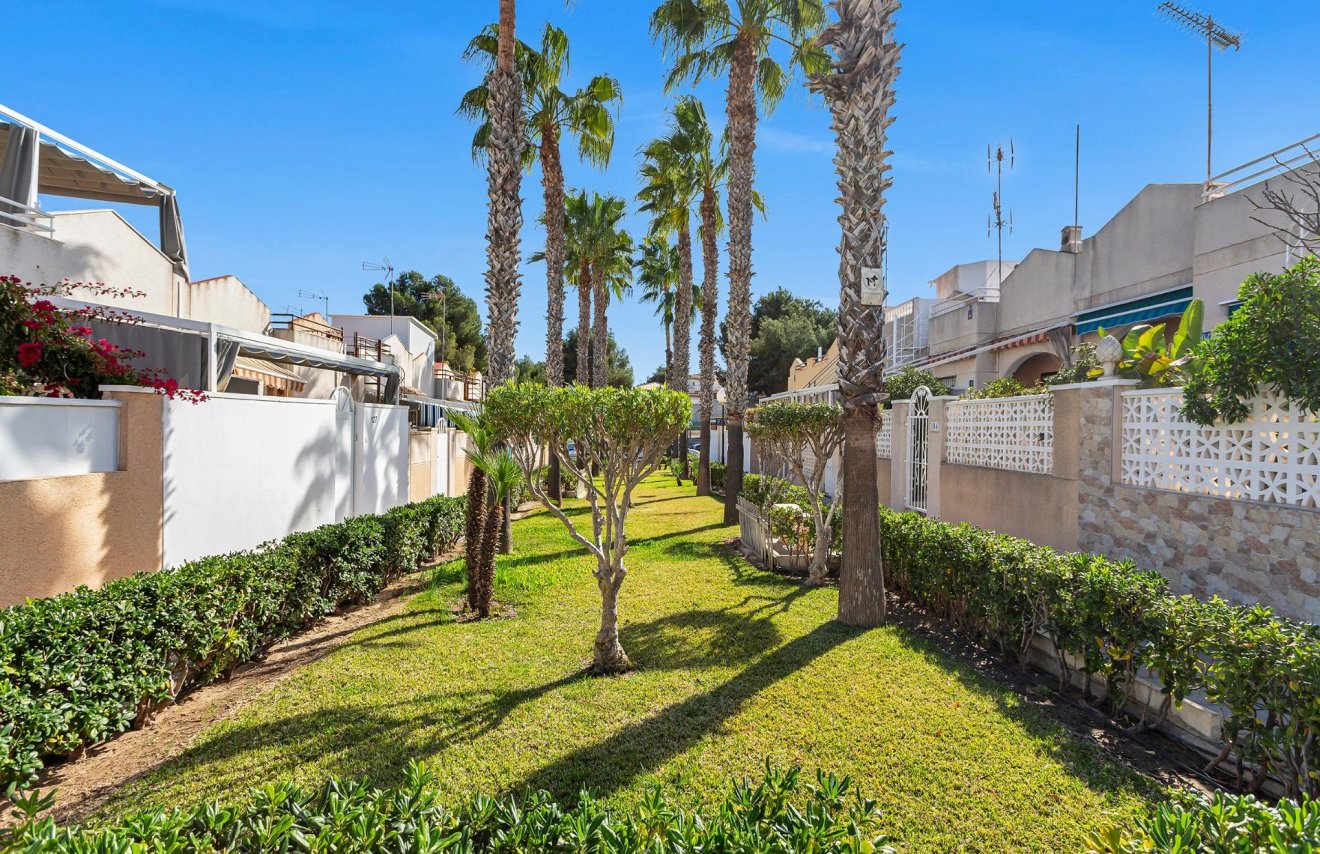 Revente - Bungalow Planta Baja - Torrevieja - Lago jardin