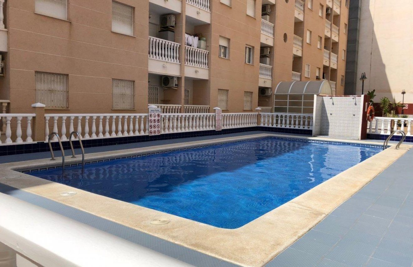 Revente - Apartamento - Torrevieja - Playa del Cura