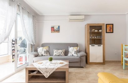 Resale - Apartamento - Torrevieja - Centro