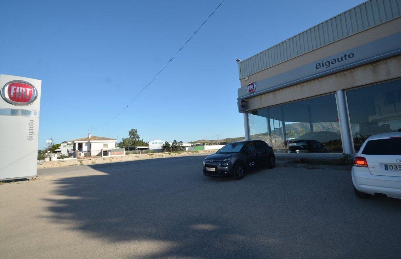 Reventa - Nave industrial - Orihuela - Correntías Bajas