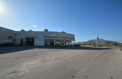 Reventa - Nave industrial - Orihuela - Correntías Bajas