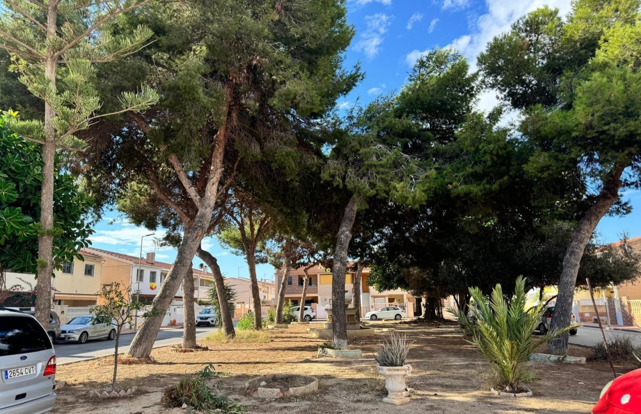 Revente - Casa Tipo Dúplex - Torrevieja - Playa de los Naufragos