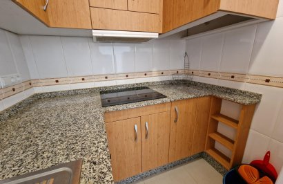 Resale - Apartamento - Torrevieja - Estacion de autobuses