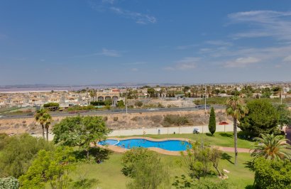 Resale - Apartamento - Torrevieja - Centro