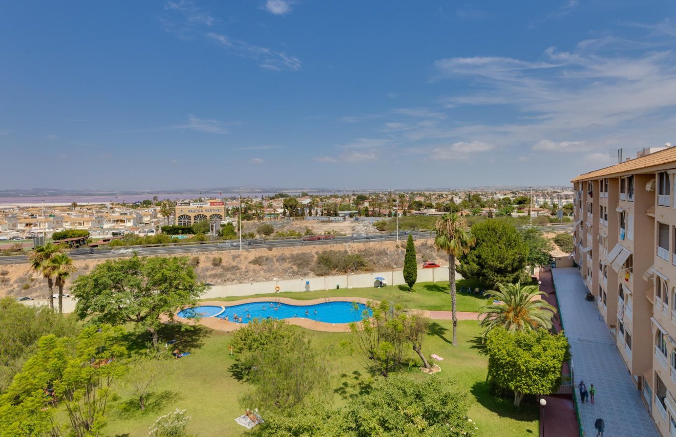 Resale - Apartamento - Torrevieja - Centro