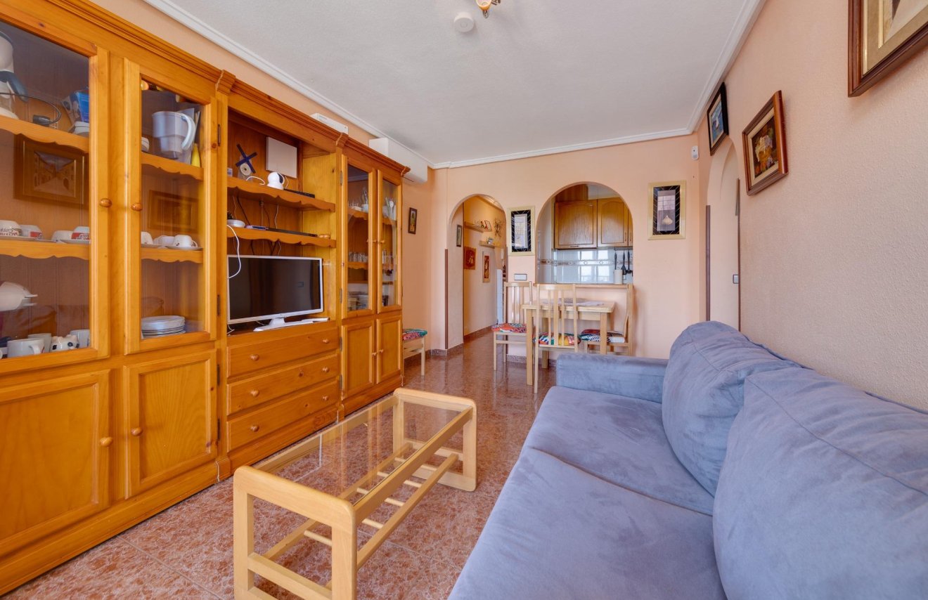 Resale - Apartamento - Torrevieja - Centro