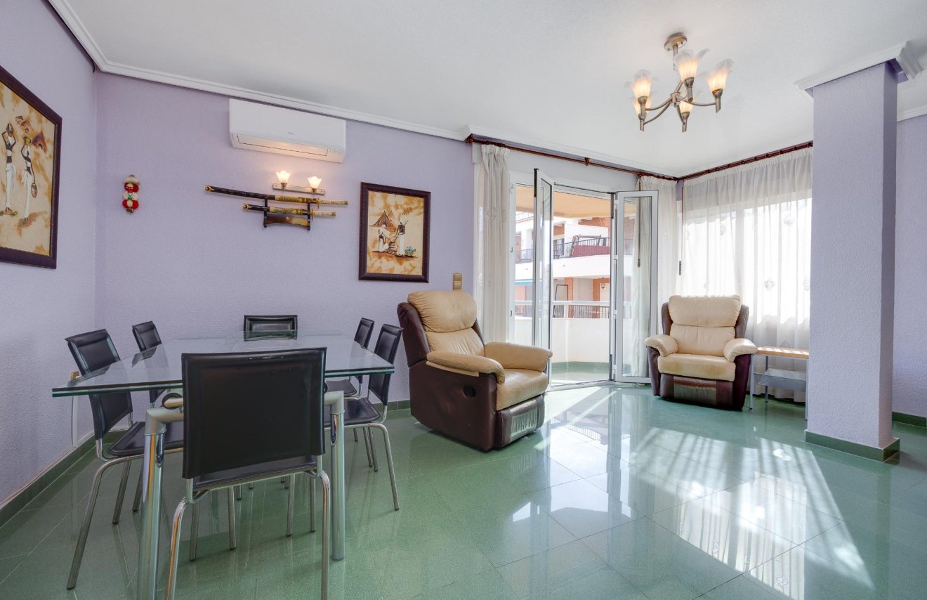 Reventa - Apartamento - Torrevieja - Playa del Cura