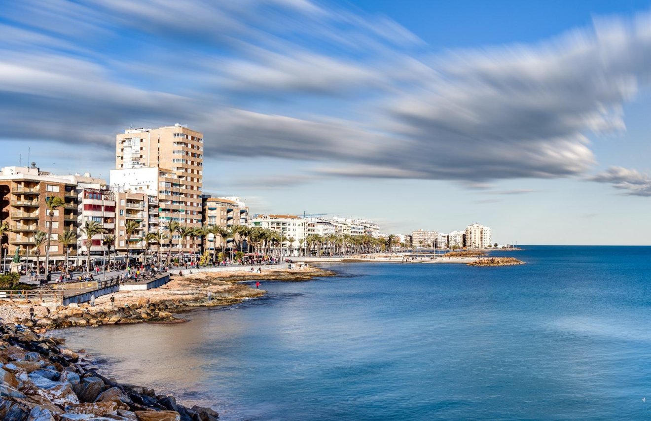 Reventa - Estudio - Torrevieja - Centro