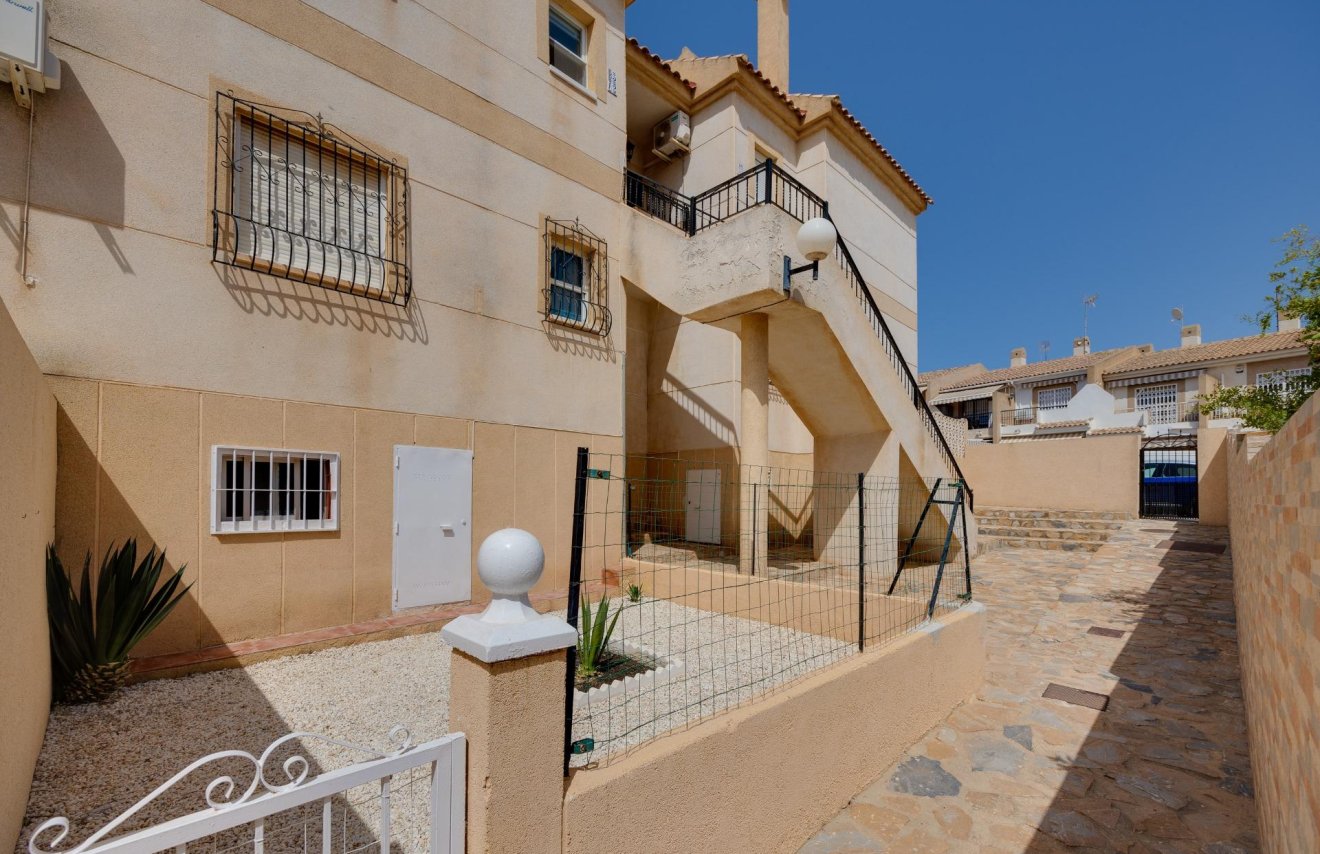 Reventa - Bungalow Planta Alta - Torrevieja - Aguas nuevas 1