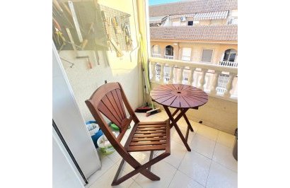 Resale - Apartamento - Torrevieja - Playa del Cura