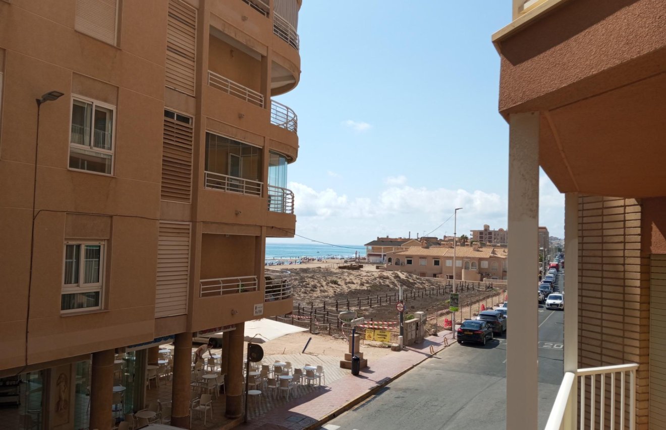 Reventa - Apartamento - Torrevieja - La Mata