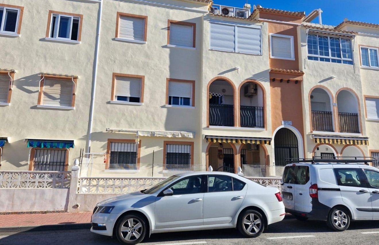 Reventa - Apartamento - Torrevieja - Playa de los Naufragos