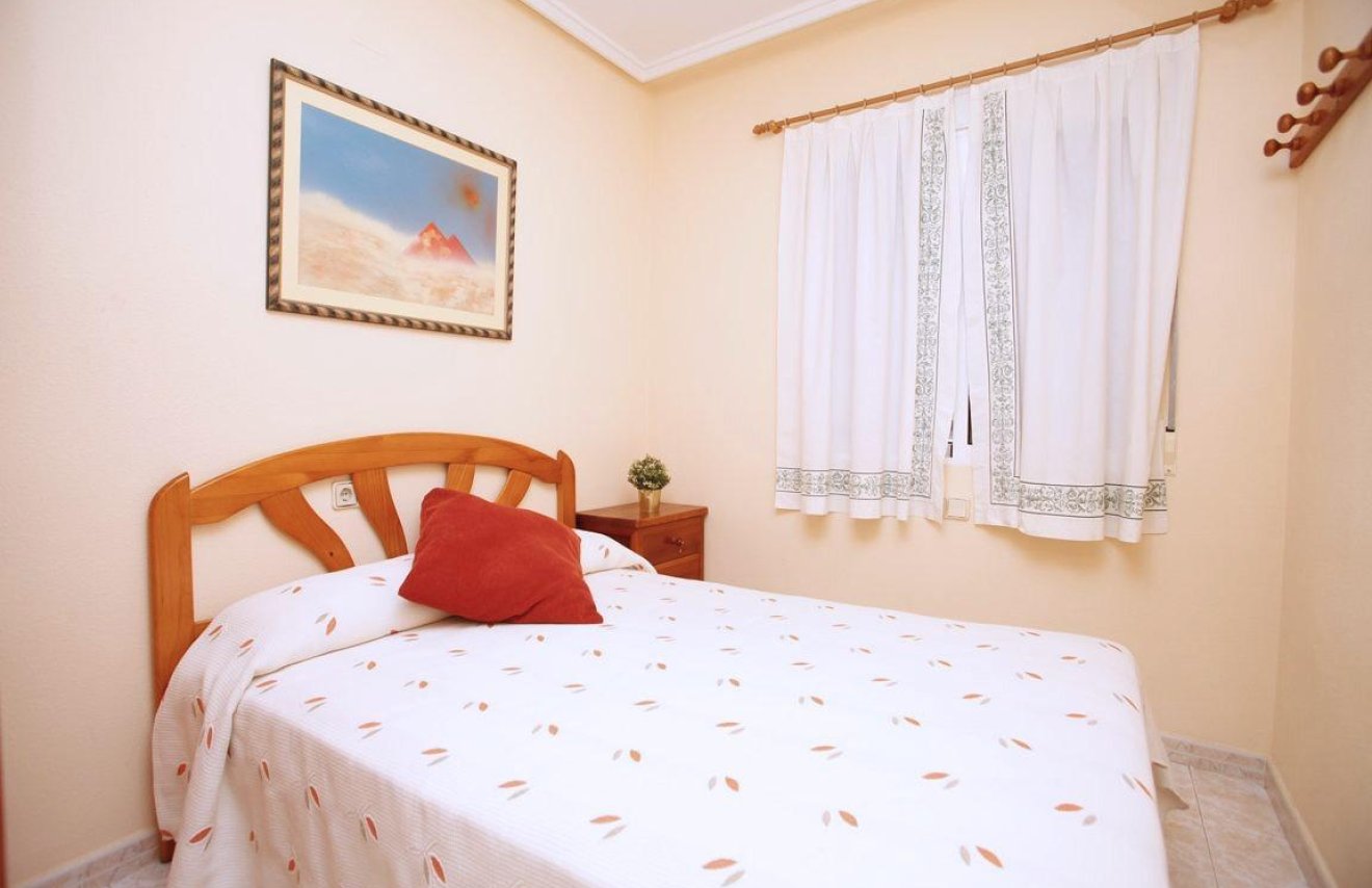 Reventa - Apartamento - Torrevieja - Playa del Cura