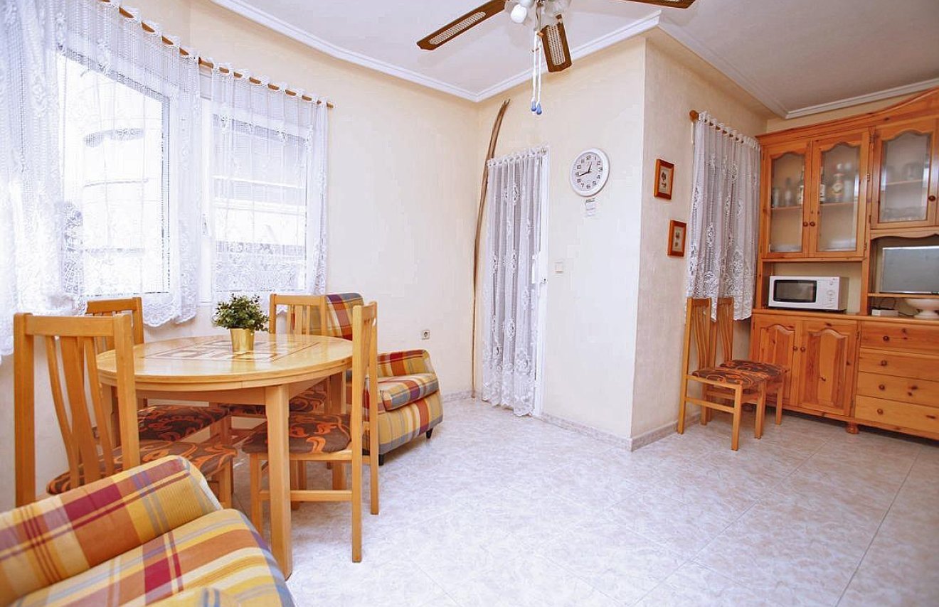 Reventa - Apartamento - Torrevieja - Playa del Cura