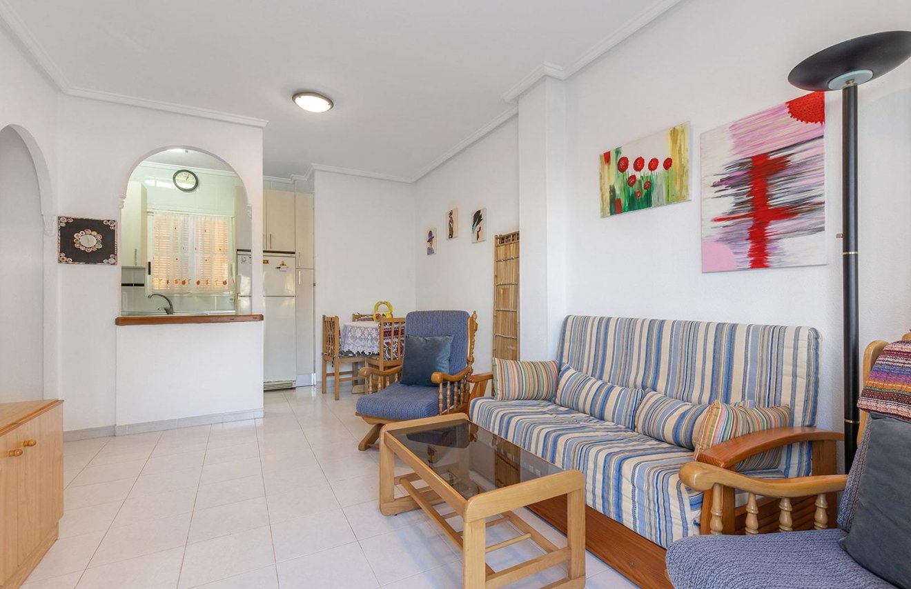 Resale - Bungalow Planta Baja - Torrevieja - Torreblanca