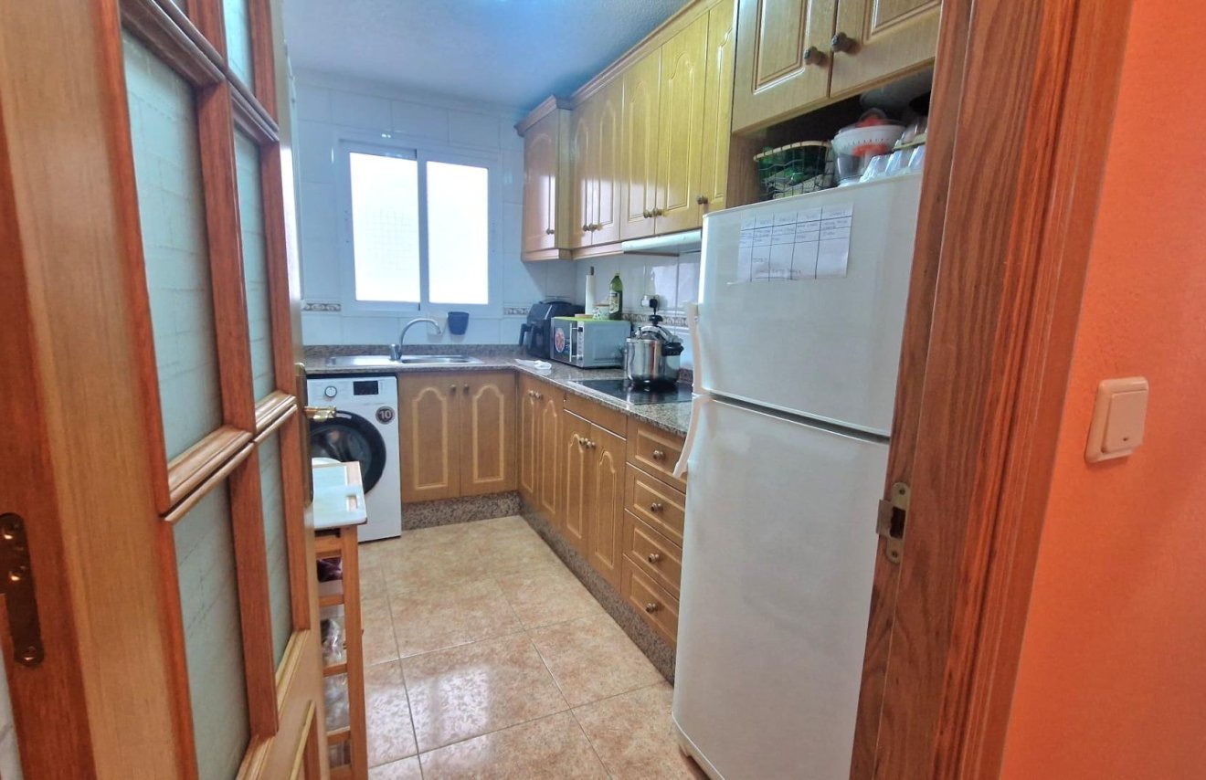 Resale - Apartamento - Torrevieja - Centro