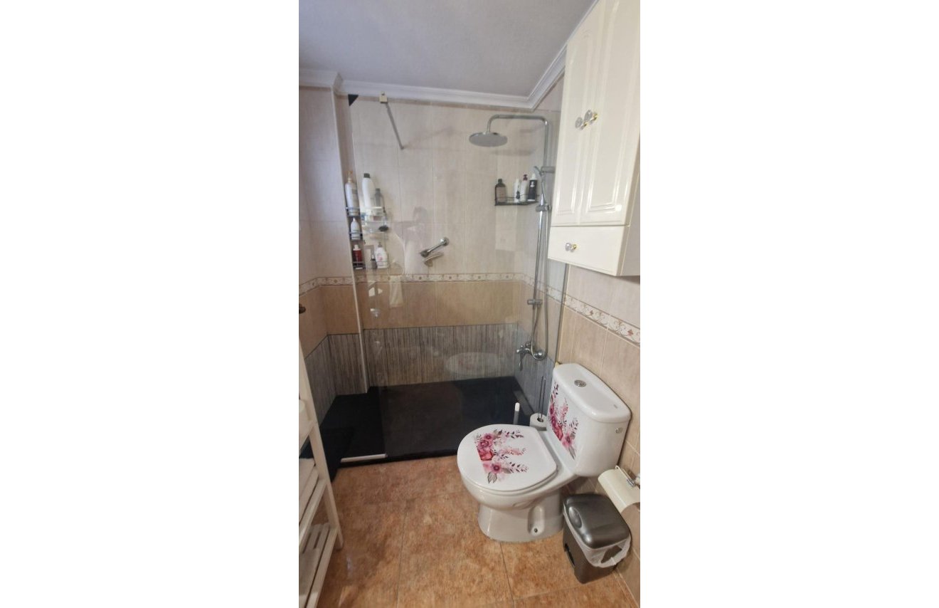 Resale - Apartamento - Torrevieja - Centro