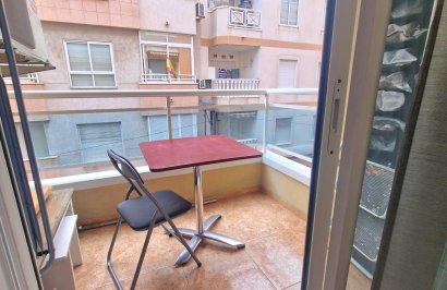 Resale - Apartamento - Torrevieja - Centro