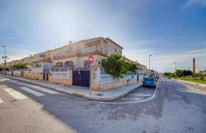 Reventa - Bungalow Planta Baja - Torrevieja - Aguas Nuevas