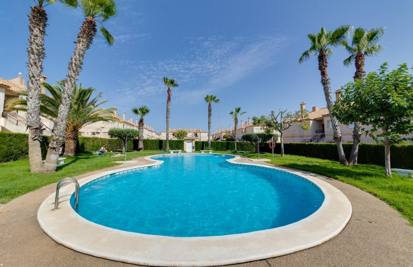 Reventa - Bungalow Planta Baja - Torrevieja - Aguas Nuevas