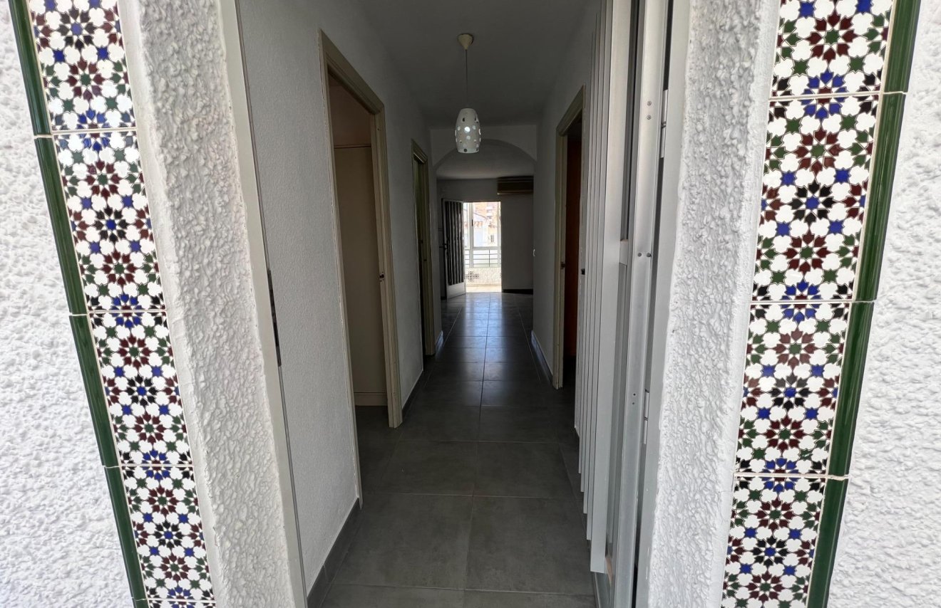 Resale - Bungalow Planta Alta - Torrevieja - Calas blanca