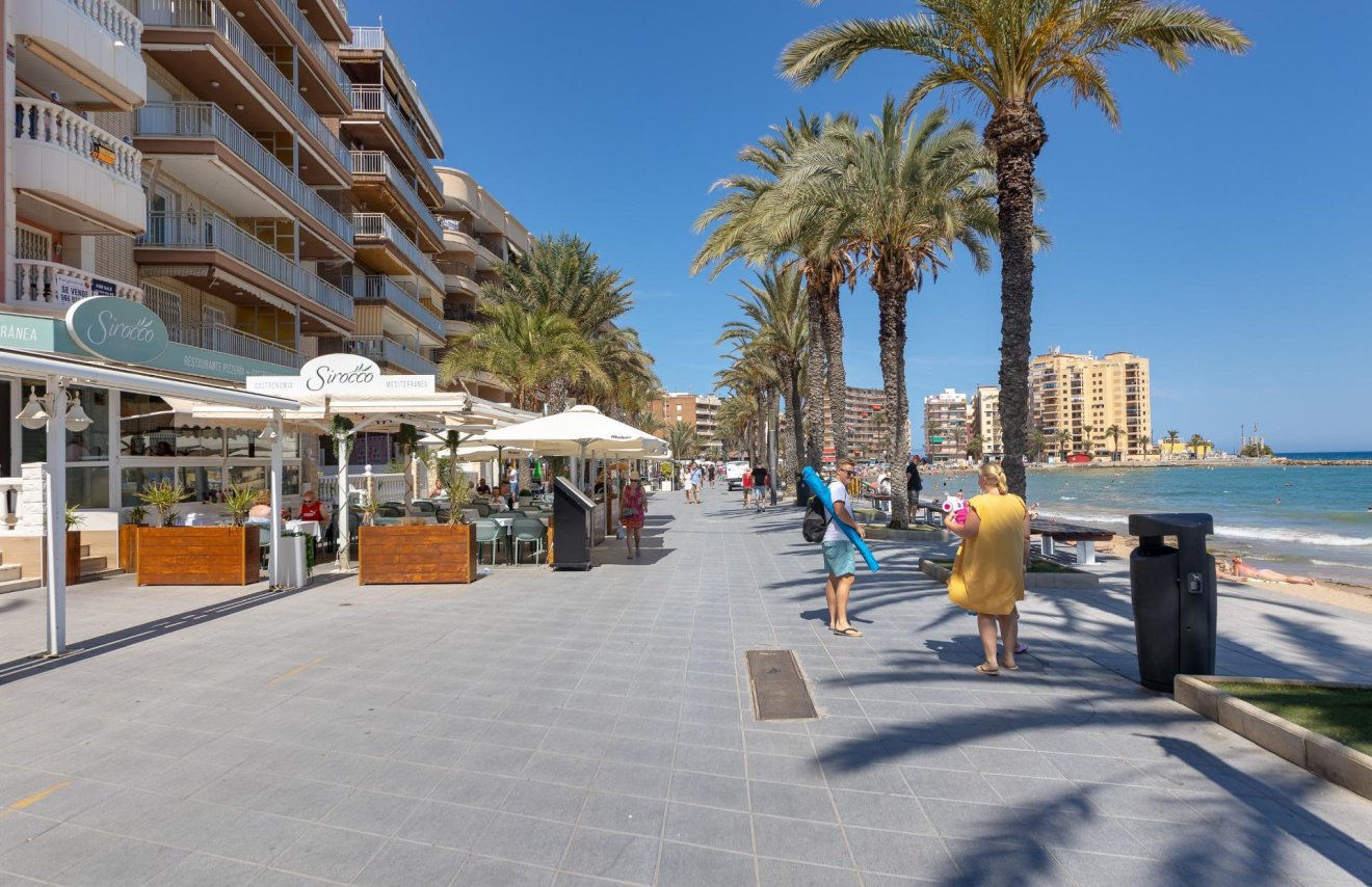 Reventa - Apartamento - Torrevieja - Playa del Cura