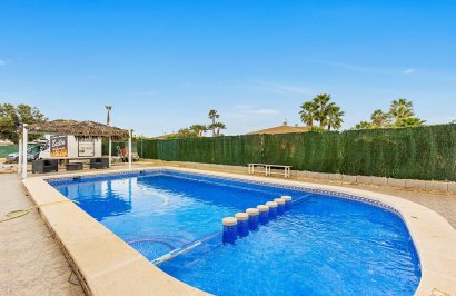 Resale - Villa - Dolores - Vereda del pozo