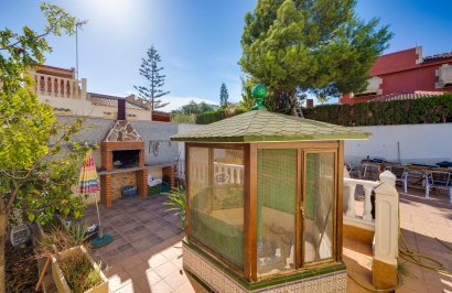 Resale - Chalet - Torrevieja - Los balcones