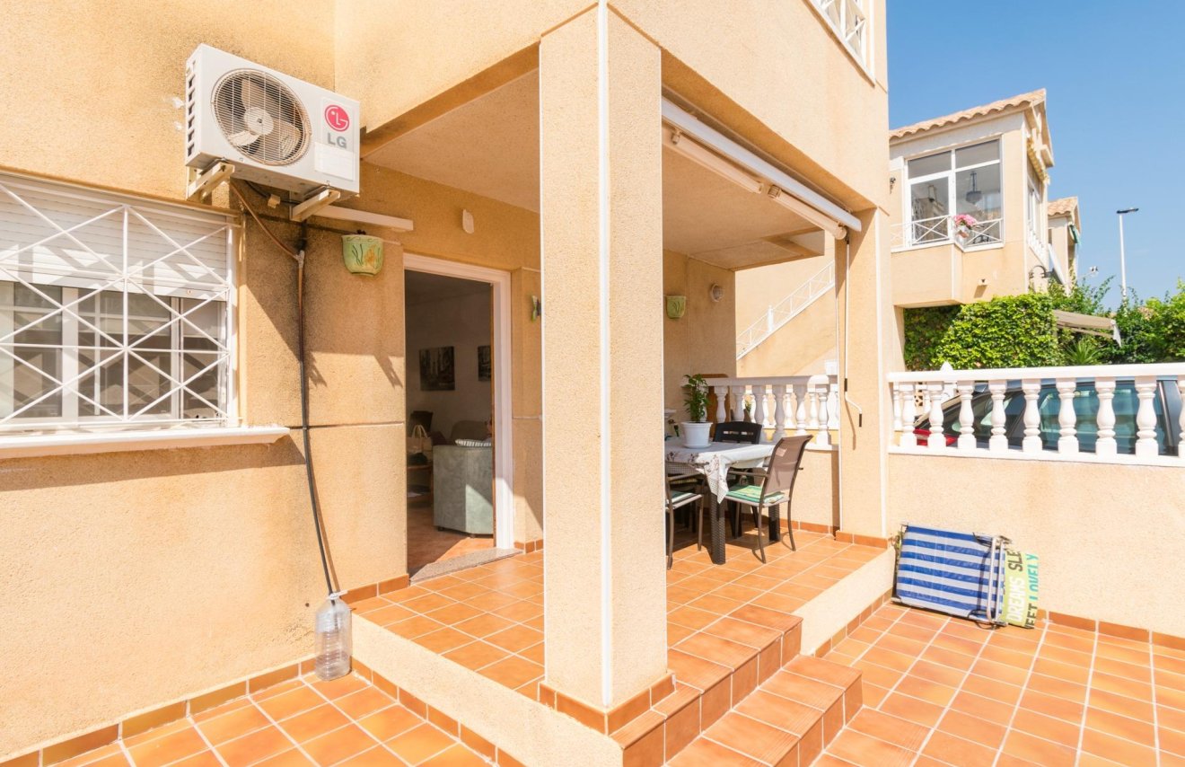 Reventa - Bungalow Planta Baja - Torrevieja - Torretas