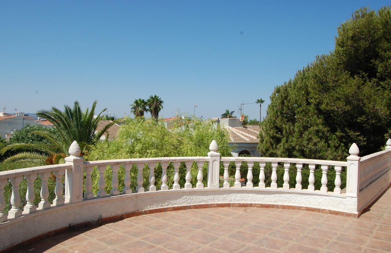 Reventa - Chalet - Torrevieja - San luis