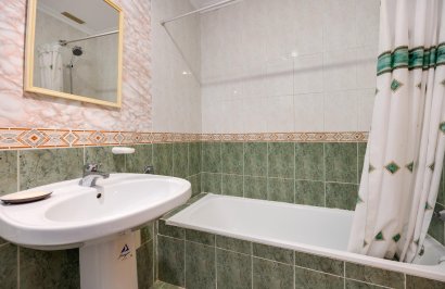 Resale - Bungalow Planta Alta - Torrevieja - Aguas nuevas 2