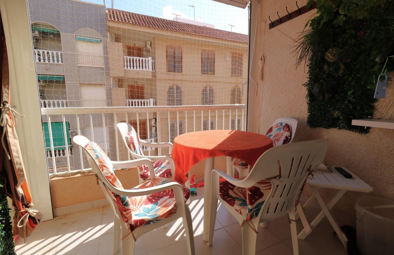 Reventa - Apartamento - Torrevieja - Acequion