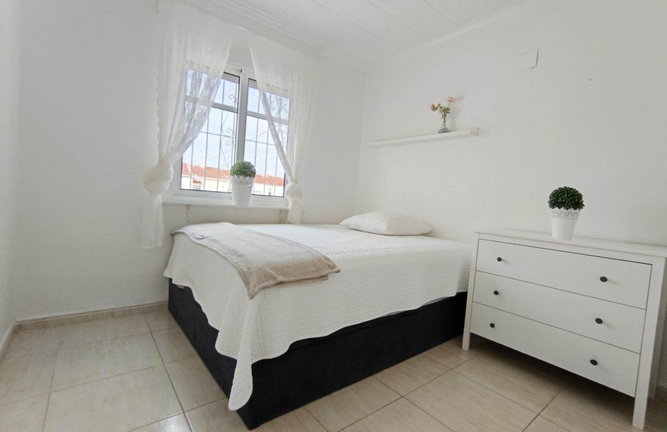 Reventa - Bungalow Planta Alta - Torrevieja - Torretas