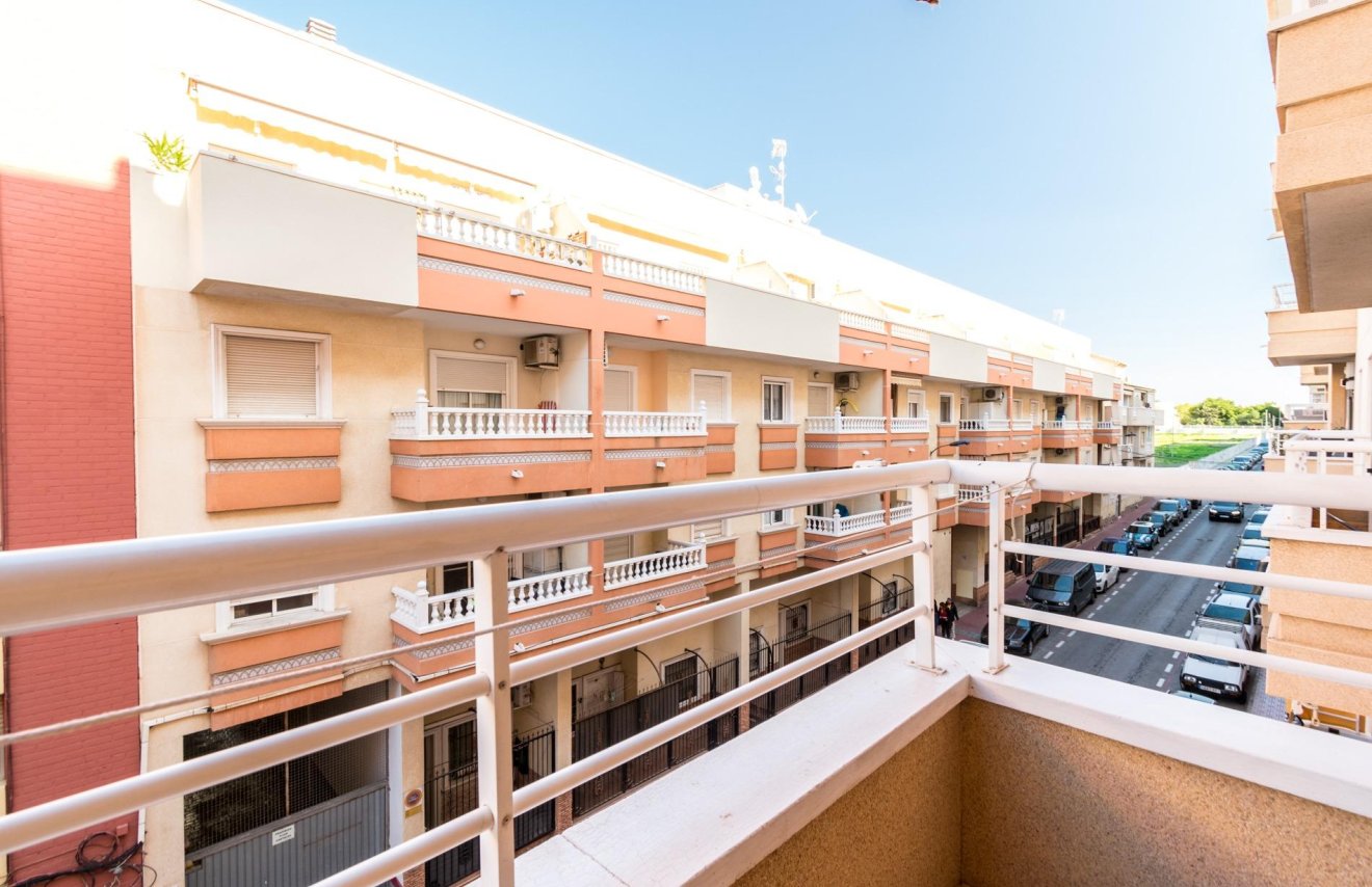 Revente - Apartamento - Torrevieja - Estacion de autobuses