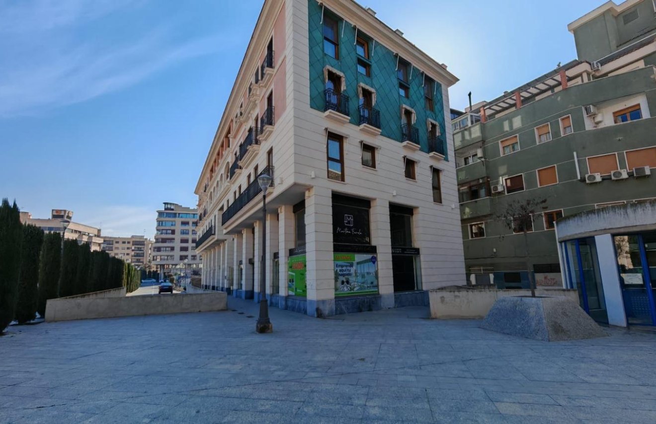 Long Term Rental - Local comercial - Orihuela - Zona Centro