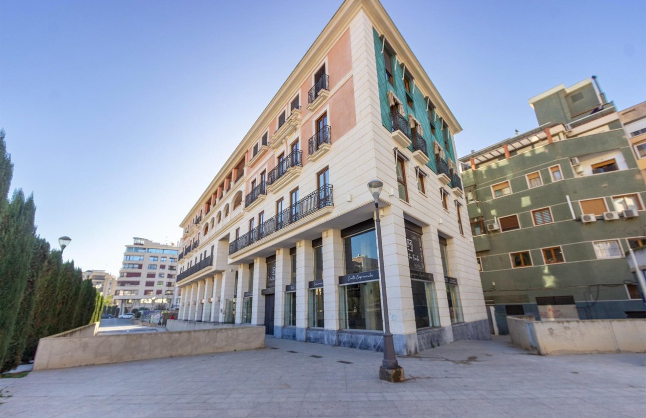 Long Term Rental - Local comercial - Orihuela - Zona Centro