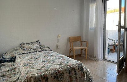 Resale - Casa Tipo Dúplex - Torrevieja - Playa de los Naufragos