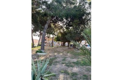 Resale - Casa Tipo Dúplex - Torrevieja - Playa de los Naufragos