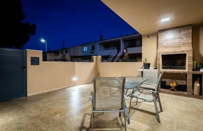 Revente - Casa Tipo Dúplex - Torrevieja - Playa de los Naufragos